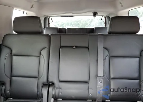 2020 Chevrolet Tahoe K1500 Lt z USA, uszkodzony, nr VIN 1GNSKBKC9LR296469